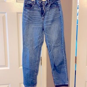 American Eagle Mom Jeans